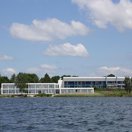 Strandhotel Senftenberger See Экстерьер фото