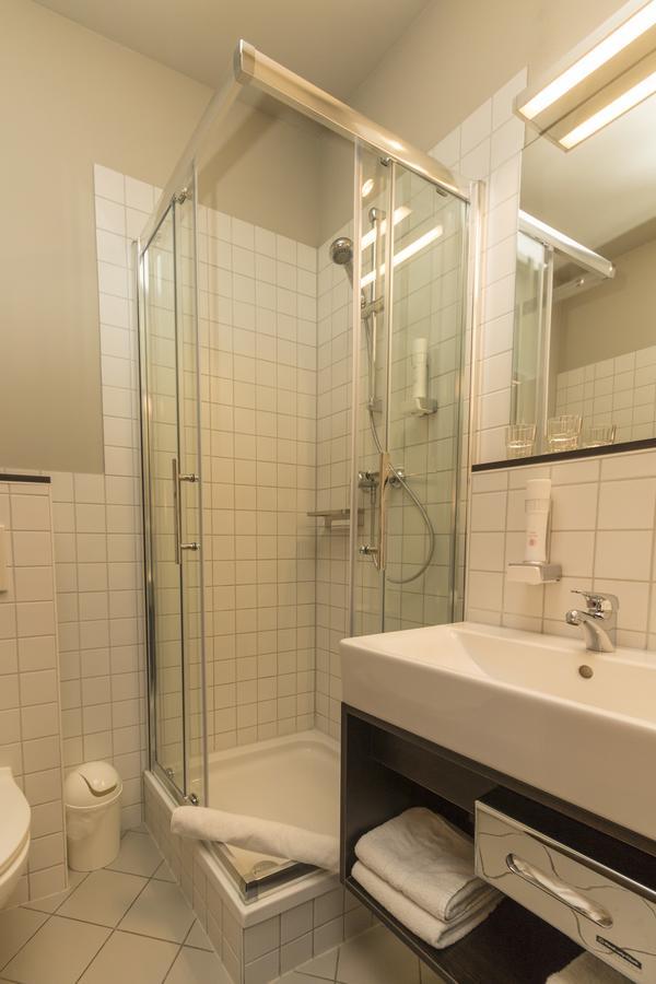 Strandhotel Senftenberger See Экстерьер фото