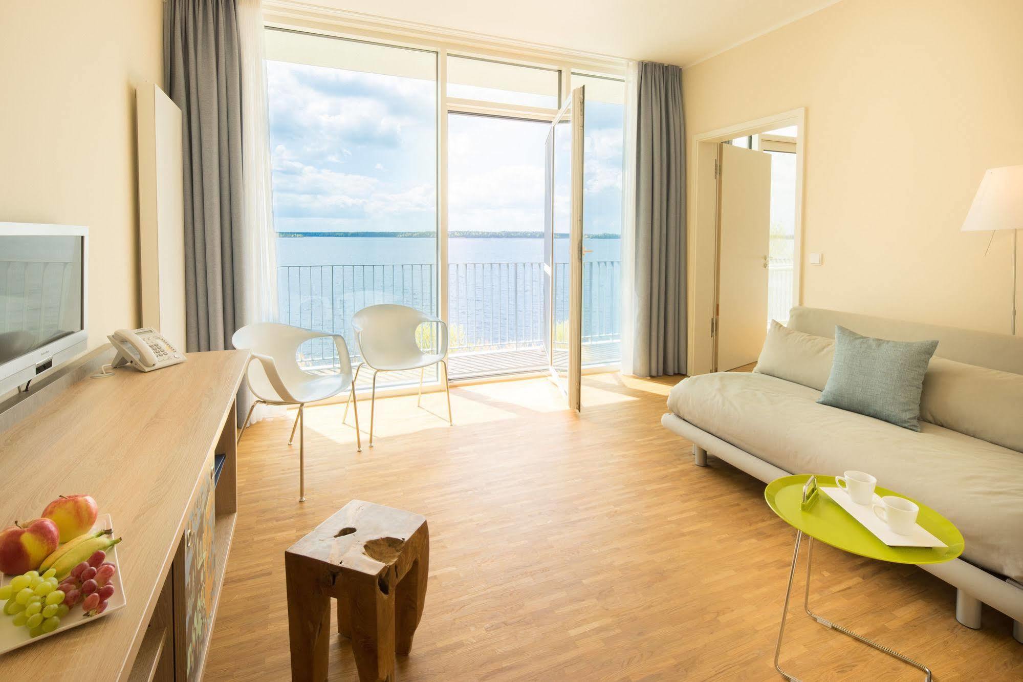 Strandhotel Senftenberger See Экстерьер фото